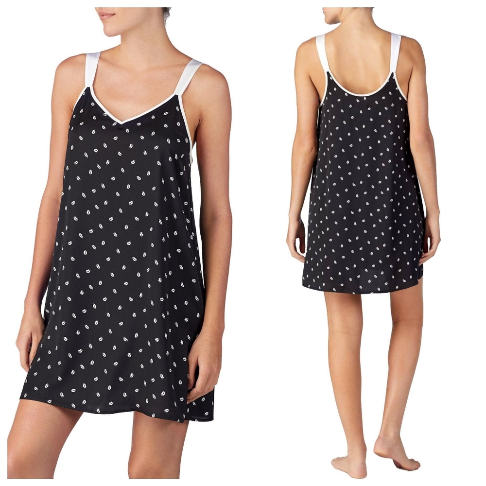 DKNY Read My Lips Chemise 💋